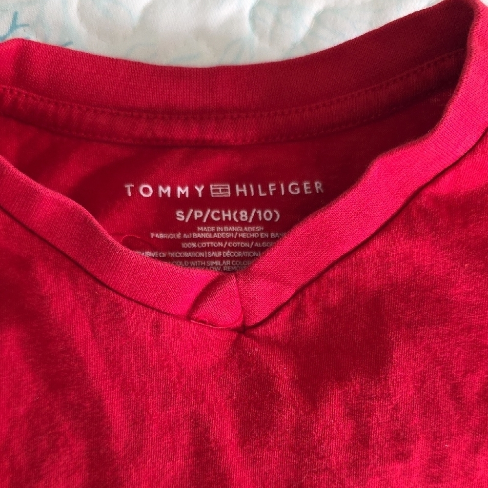 Tommy Hilfiger Kids 8/10 Vivid Red Long Sleeve Tee - Picture 2 of 3
